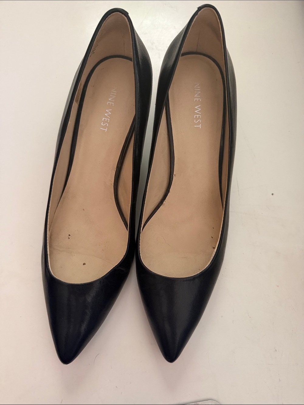 Nine West Black Pointed-Toe Leather Flats